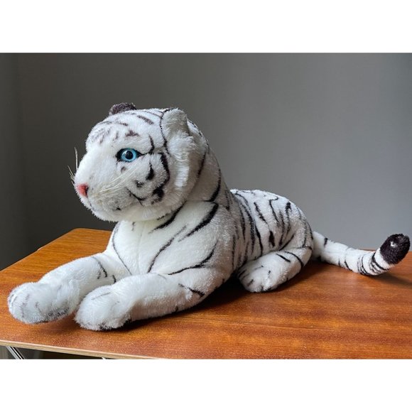 stuffed white tiger with blue eyes